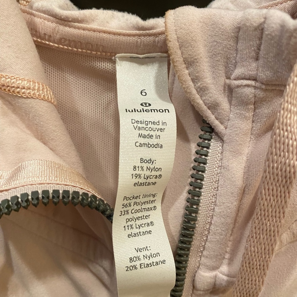 Lululemon Jacket - Picture 4 of 12